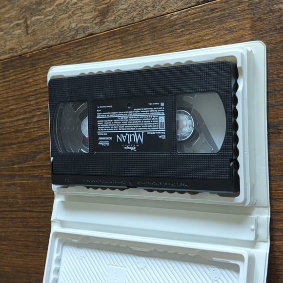 Disney VHS tapes - Picture 4 of 7